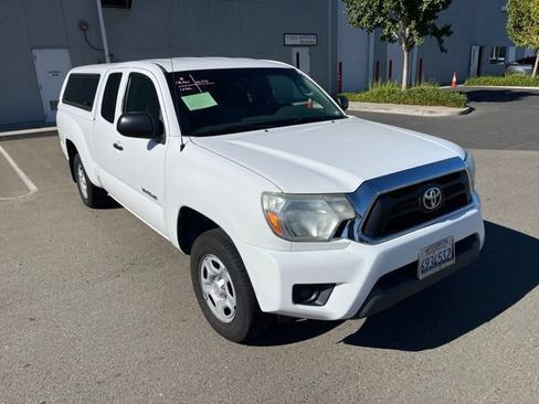 Used 2013 Toyota Tacoma 2WD Access Cab w/ SR5 Pkg image 3