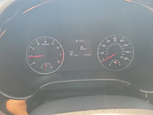 Used 2022 Kia Seltos S FWD image 43