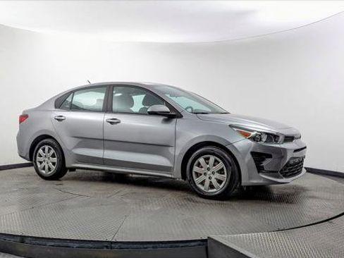 Used 2023 Kia Rio S FWD image 11