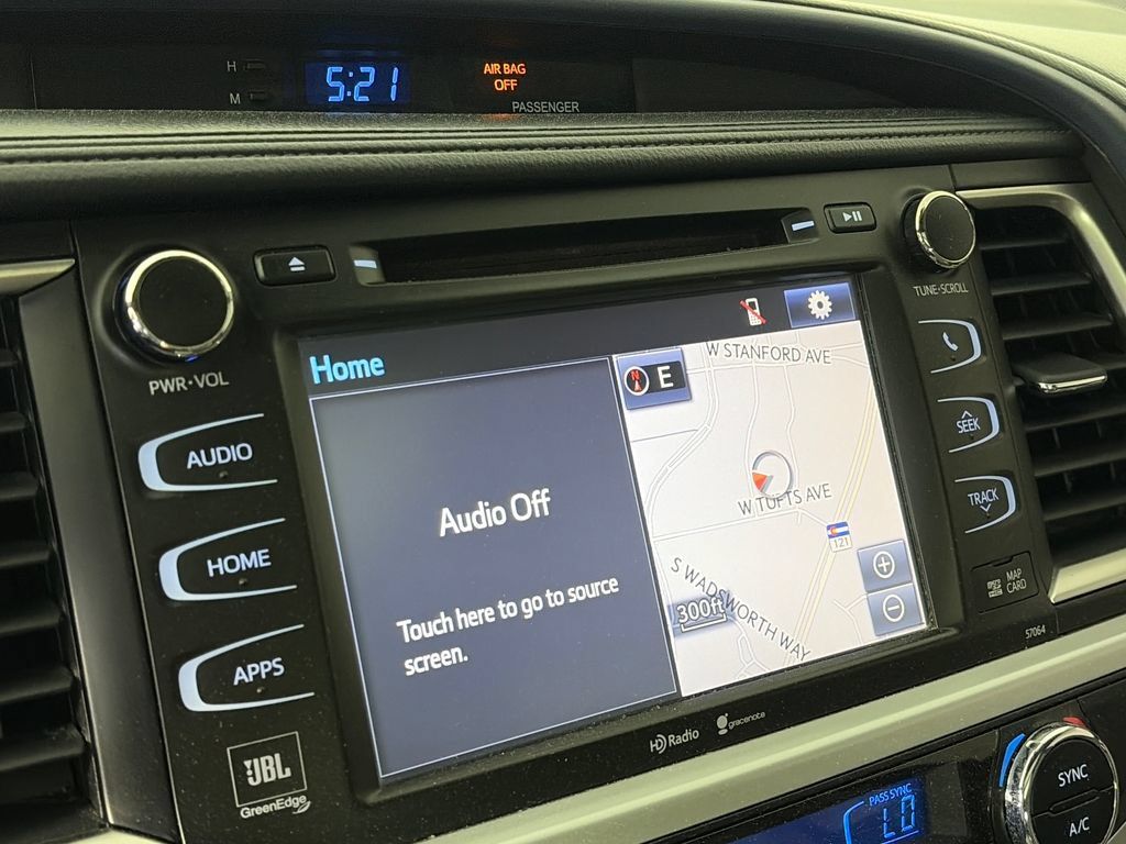 Used 2015 Toyota Highlander Limited Platinum AWD/4WD image 19