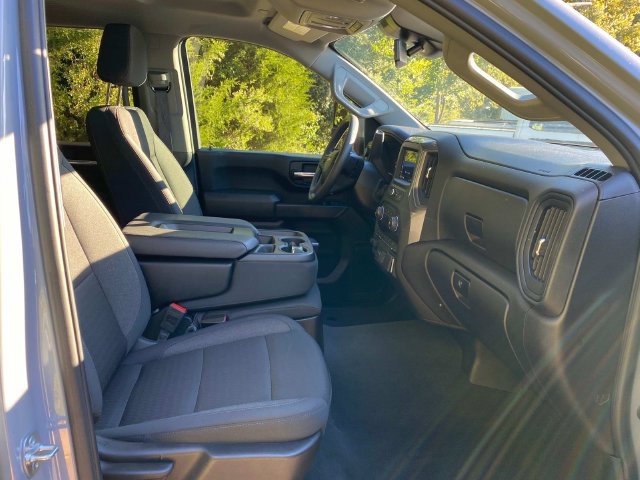 Used 2025 Chevrolet Silverado 2500 Custom w/ Custom Value Package AWD/4WD image 35