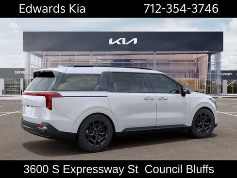 New 2026 Kia Carnival SX Prestige FWD image 7
