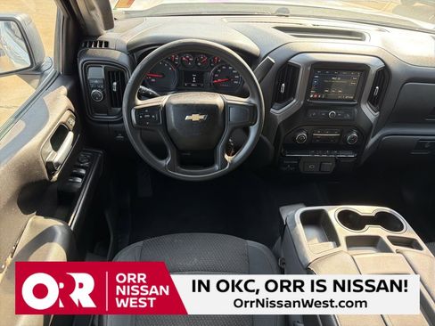 Used 2019 Chevrolet Silverado 1500 Custom w/ Custom Convenience Package image 19