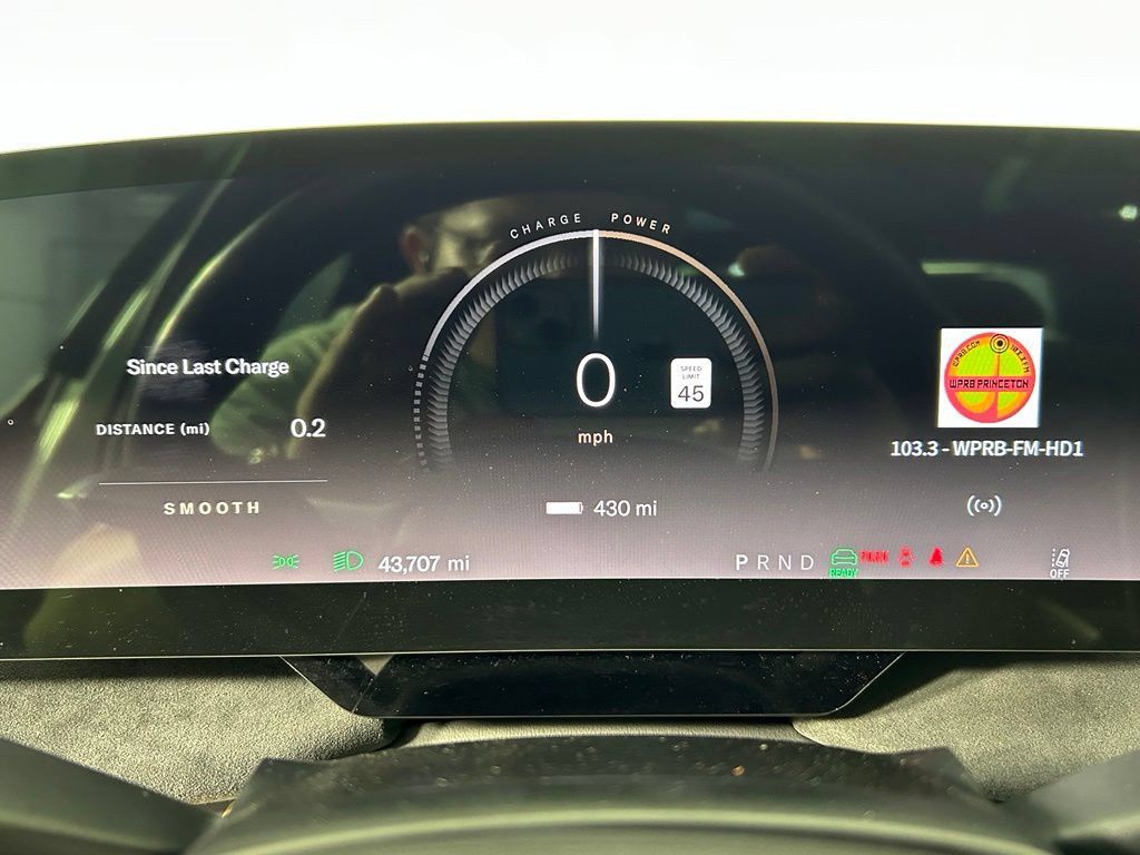 Used 2022 Lucid Air Grand Touring AWD/4WD image 27