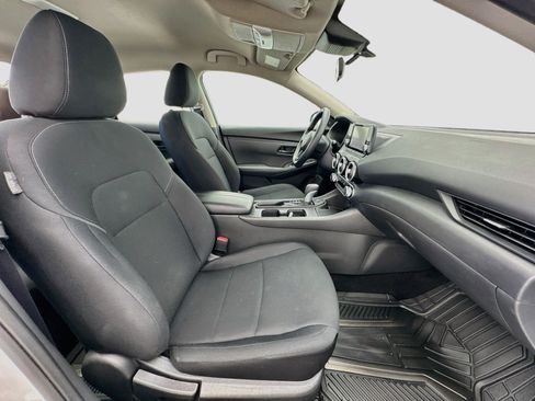 Used 2025 Nissan Sentra S FWD image 18