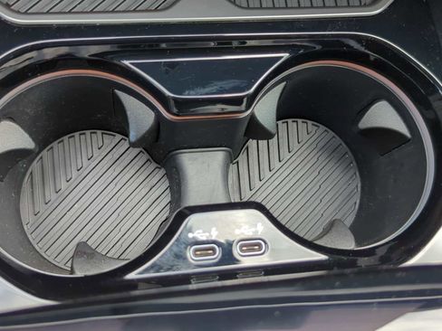 Used 2024 BMW i5 eDrive40i w/ Premium Package image 32