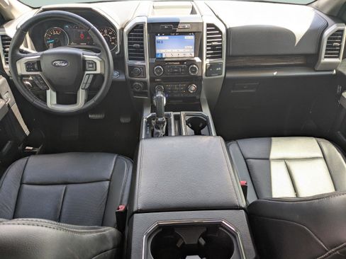 Used 2018 Ford F150 Lariat RWD image 17