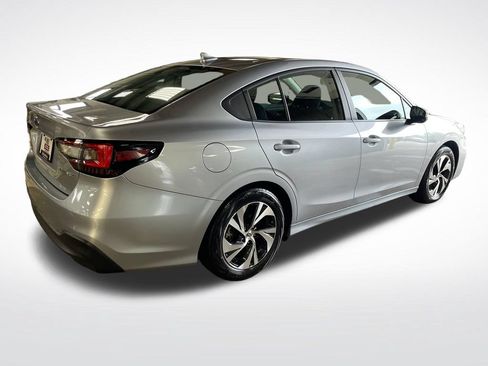 Used 2025 Subaru Legacy Premium AWD/4WD image 6