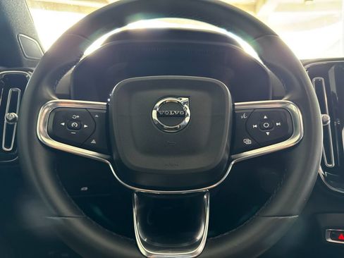 Certified 2023 Volvo C40 P8 Recharge Plus w/ Protection Package Premier AWD/4WD image 22