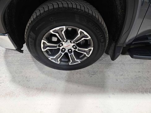 Used 2022 GMC Sierra 1500 SLE AWD/4WD image 6