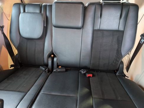 Used 2020 Dodge Grand Caravan SXT FWD image 19