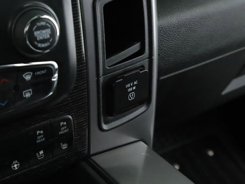 Used 2018 RAM 1500 Limited AWD/4WD image 21