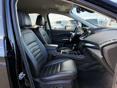 Used 2017 Ford Escape Titanium image 14