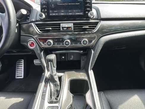 Used 2019 Honda Accord Sport image 21