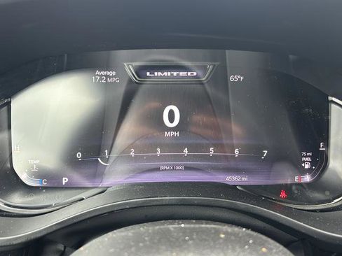 Used 2025 RAM 1500 Limited image 29