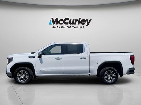 Used 2025 GMC Sierra 1500 SLT AWD/4WD image 2