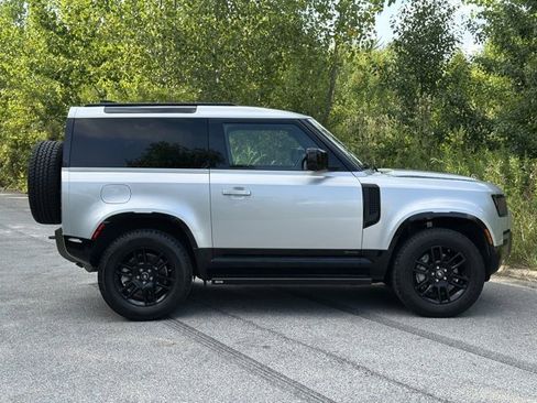 Certified 2021 Land Rover Defender 90 X-Dynamic S image 5