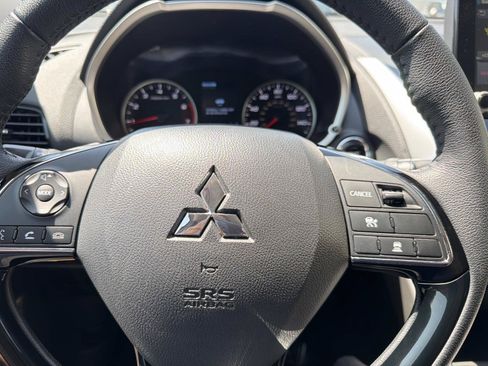 Used 2025 Mitsubishi Eclipse Cross SE AWD/4WD image 16