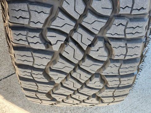 Certified 2025 GMC Sierra 2500 AT4X image 11