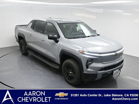New 2026 Chevrolet Silverado EV LT image 45