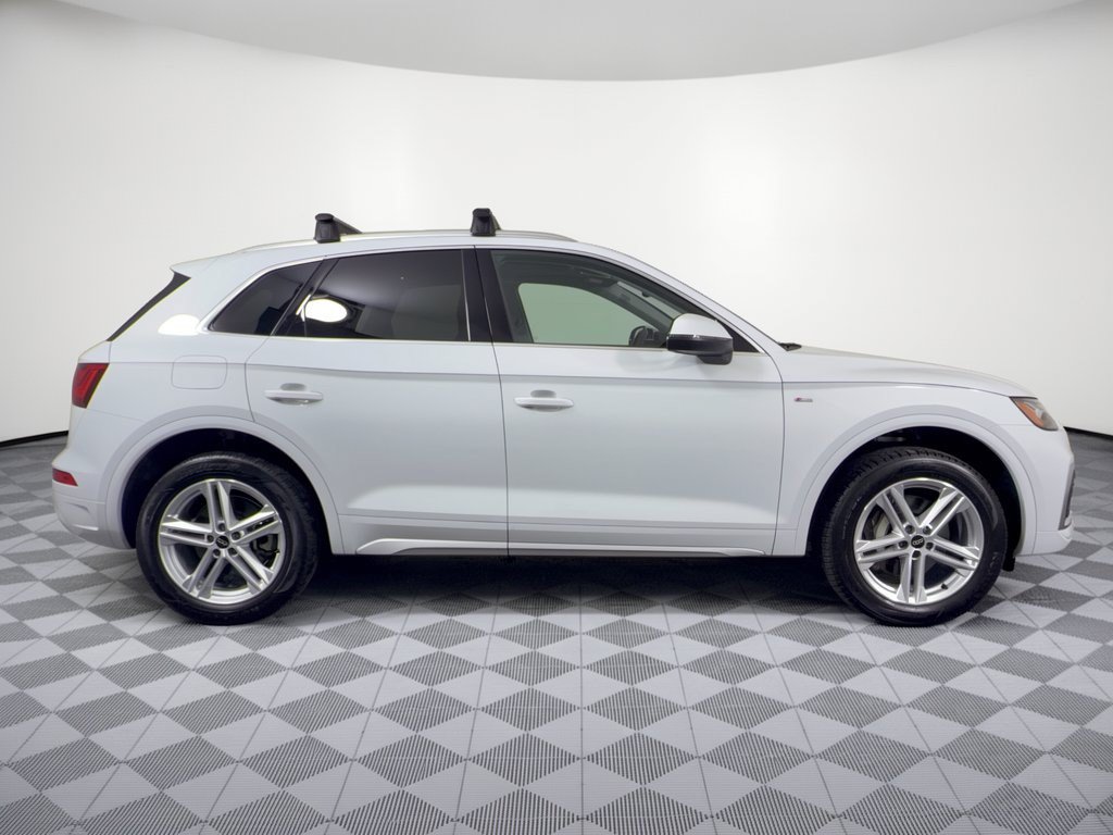 Used 2024 Audi Q5 e Premium Plus w/ Premium Plus Package AWD/4WD image 8