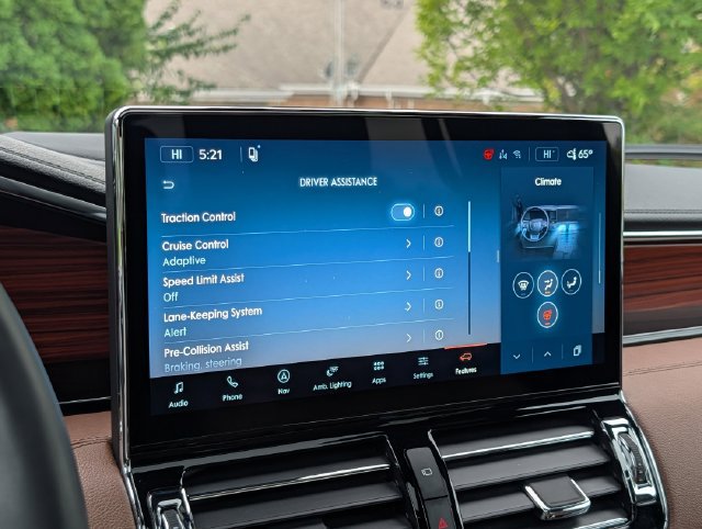 Used 2024 Lincoln Navigator L Reserve AWD/4WD image 23