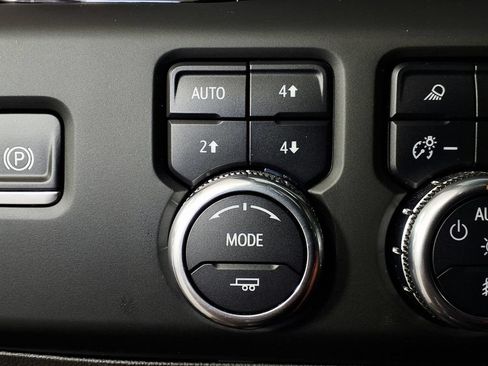 Used 2024 GMC Sierra 1500 Denali Ultimate AWD/4WD image 15