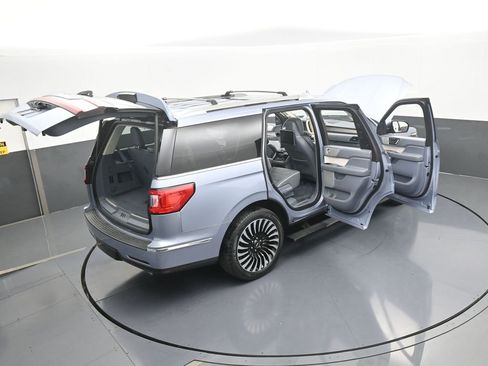 Used 2019 Lincoln Navigator Black Label w/ Cargo Package image 99