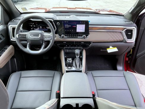 New 2026 GMC Canyon Denali image 12