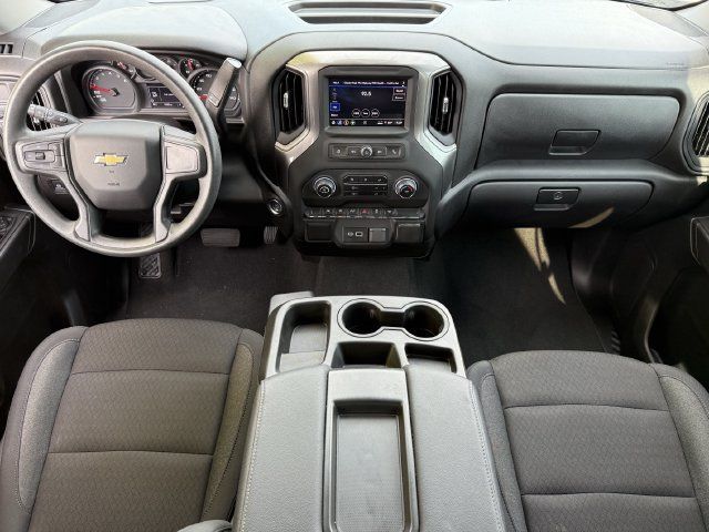 Used 2025 Chevrolet Silverado 1500 Custom RWD image 10