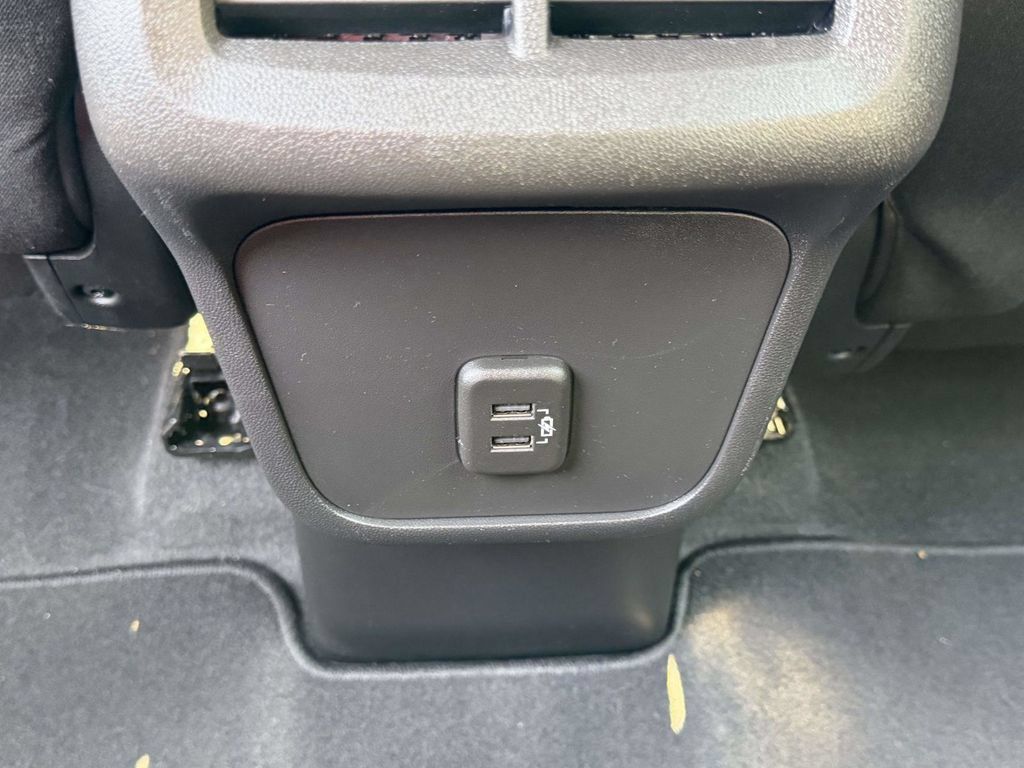 Used 2024 Chevrolet Equinox LS FWD image 21