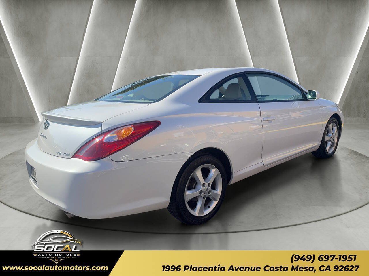 Used 2004 Toyota Solara SLE FWD image 5
