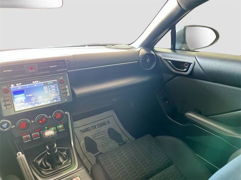 Used 2023 Toyota GR86 image 23