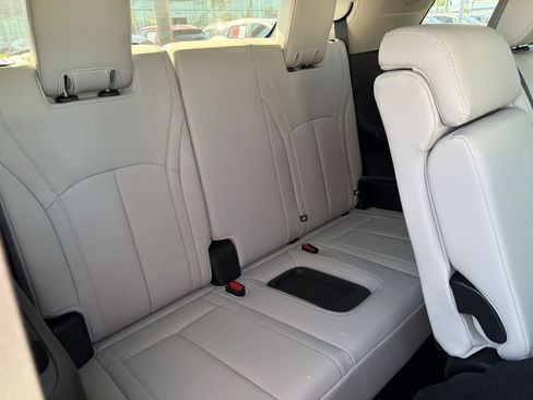 Certified 2026 INFINITI QX60 Luxe FWD image 13
