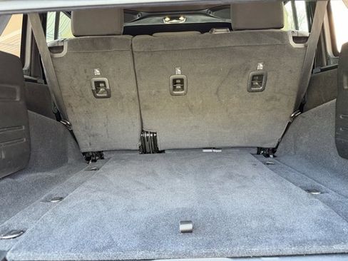 Used 2020 Jeep Wrangler Unlimited Sport S image 40