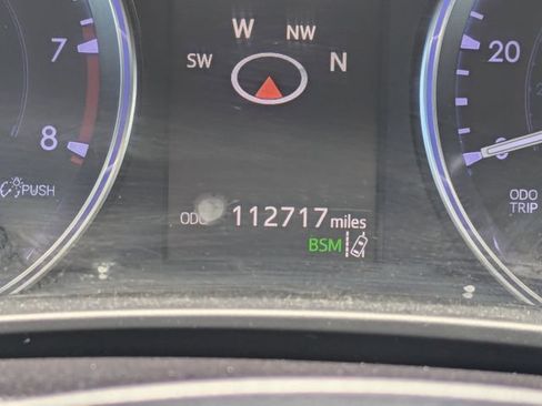 Used 2018 Toyota Highlander XLE AWD/4WD image 32