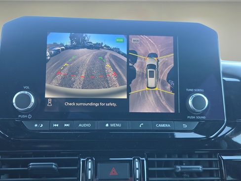 Used 2024 Nissan Pathfinder Rock Creek image 30