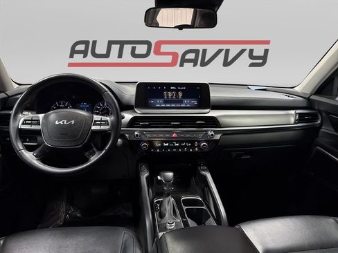 Used 2022 Kia Telluride S FWD image 17
