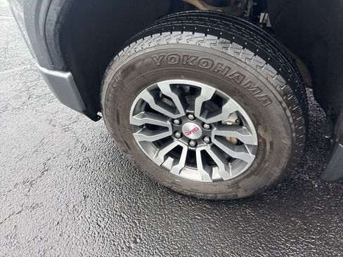 Used 2021 GMC Sierra 1500 AT4 AWD/4WD image 9