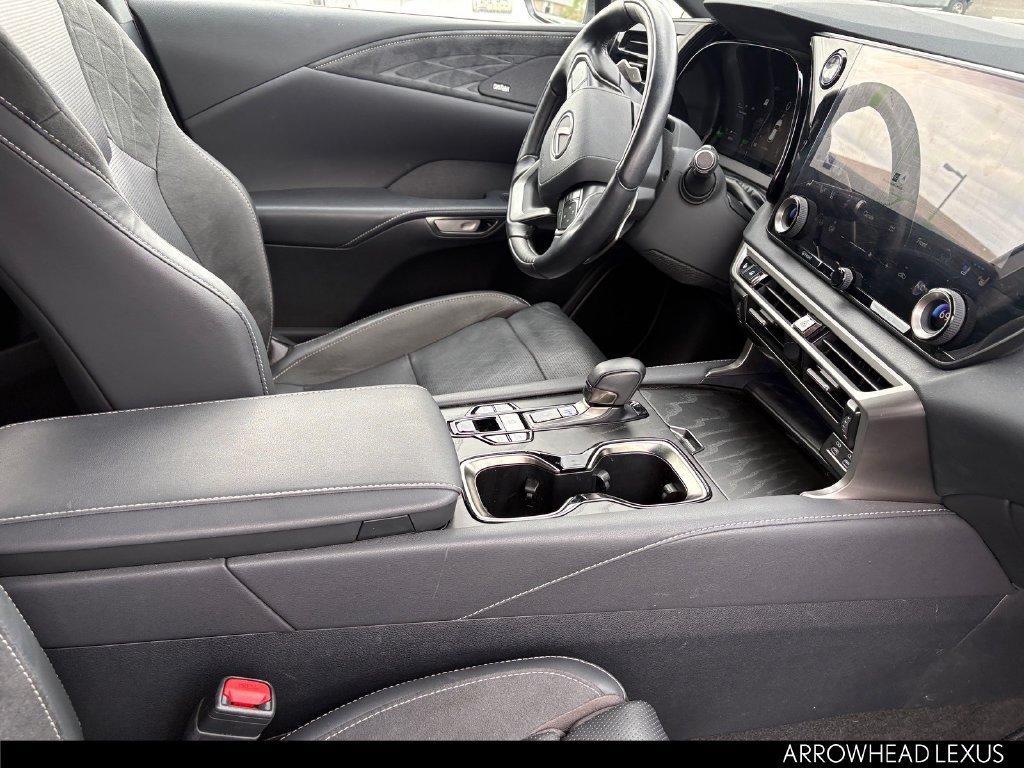 Used 2026 Lexus RX 450h AWD w/ Convenience Package image 12