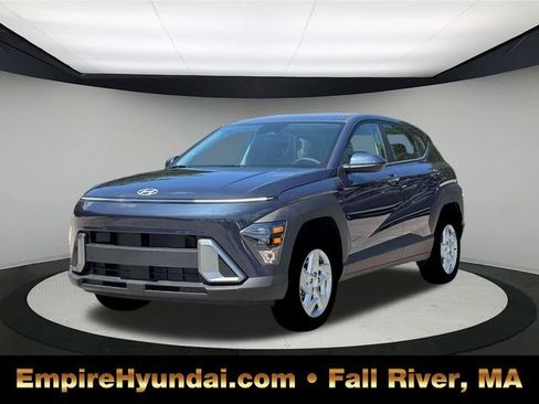 New 2026 Hyundai Kona SE image 1