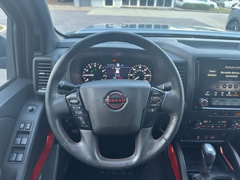 Certified 2024 Nissan Frontier Pro-X w/ Technology Package image 19