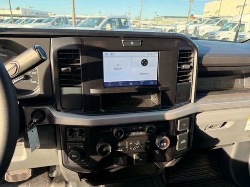 New 2025 Ford F550 4x4 Crew Cab Super Duty image 9