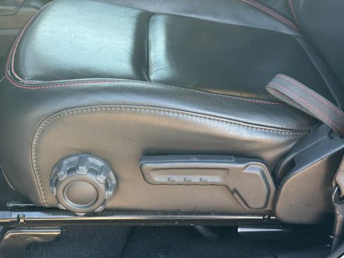 Used 2022 Jeep Gladiator Rubicon w/ LED Lighting Group image 14