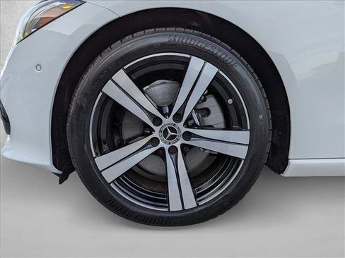 Certified 2025 Mercedes-Benz C 300 4MATIC Sedan image 15