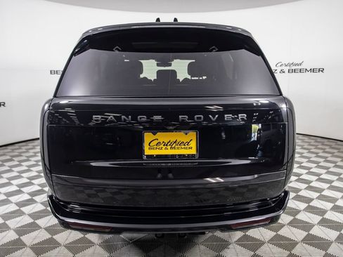 Used 2024 Land Rover Range Rover Long Wheelbase SE AWD/4WD image 7