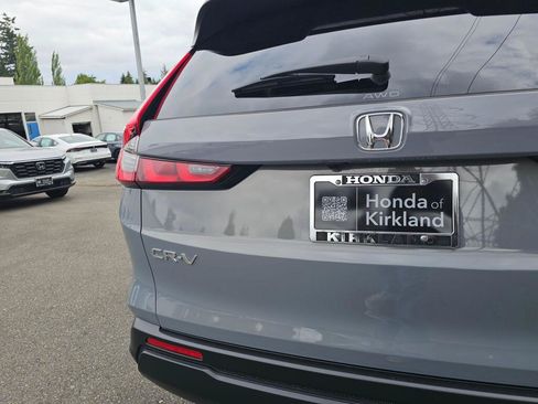 Certified 2025 Honda CR-V LX image 15
