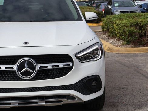 Used 2022 Mercedes-Benz GLA 250 w/ Premium Package Lite image 12