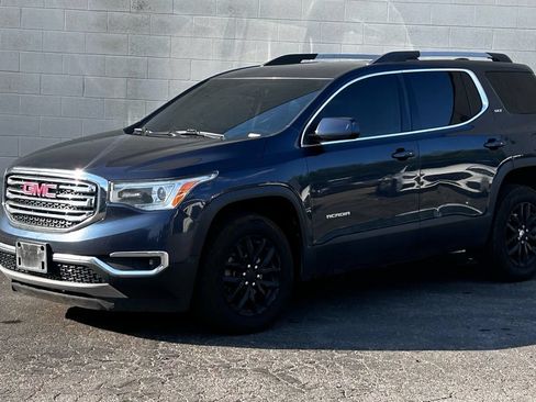 Used 2019 GMC Acadia SLT AWD/4WD image 1