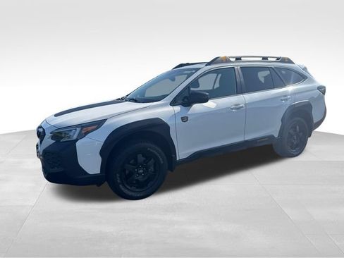 Used 2025 Subaru Outback Wilderness AWD/4WD image 1